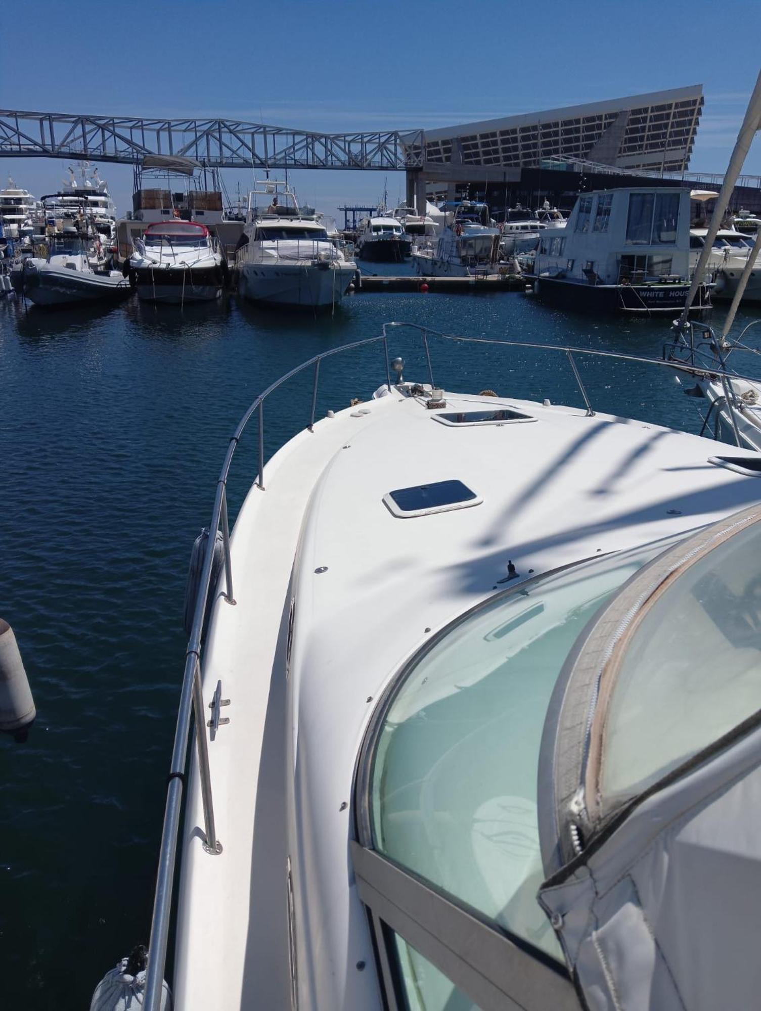 Diagonal Mar Sailboat Hotel Сант Адриа де Бесос Екстериор снимка